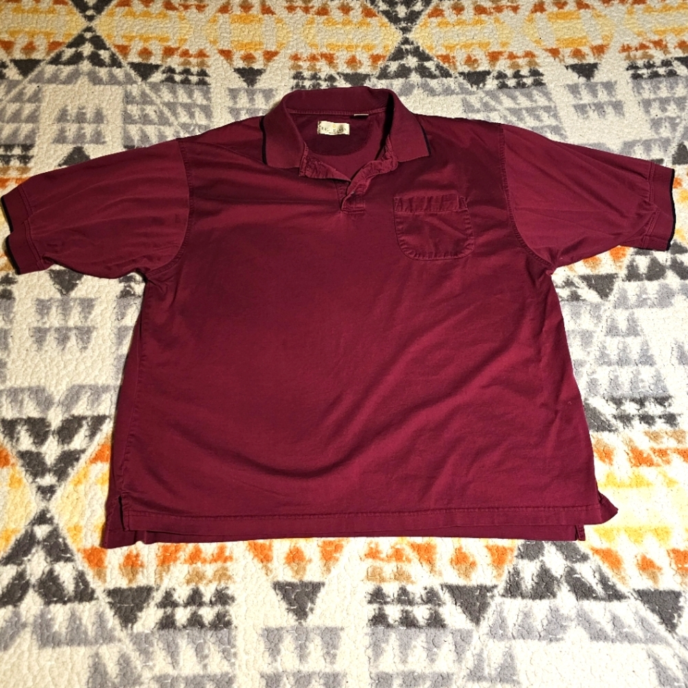 Bill Blass burgundy polo shirt. size xxl
